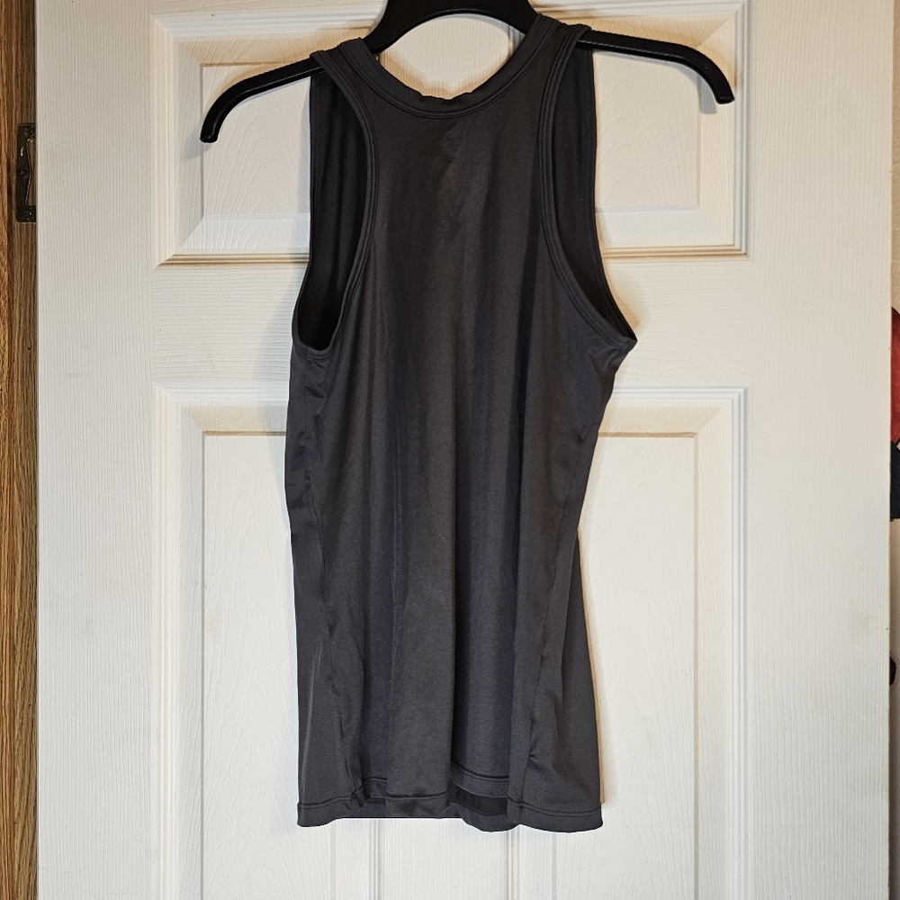Diadem Court Essentials Large Gray Compression Racerback Tank - Picture 4 of 4